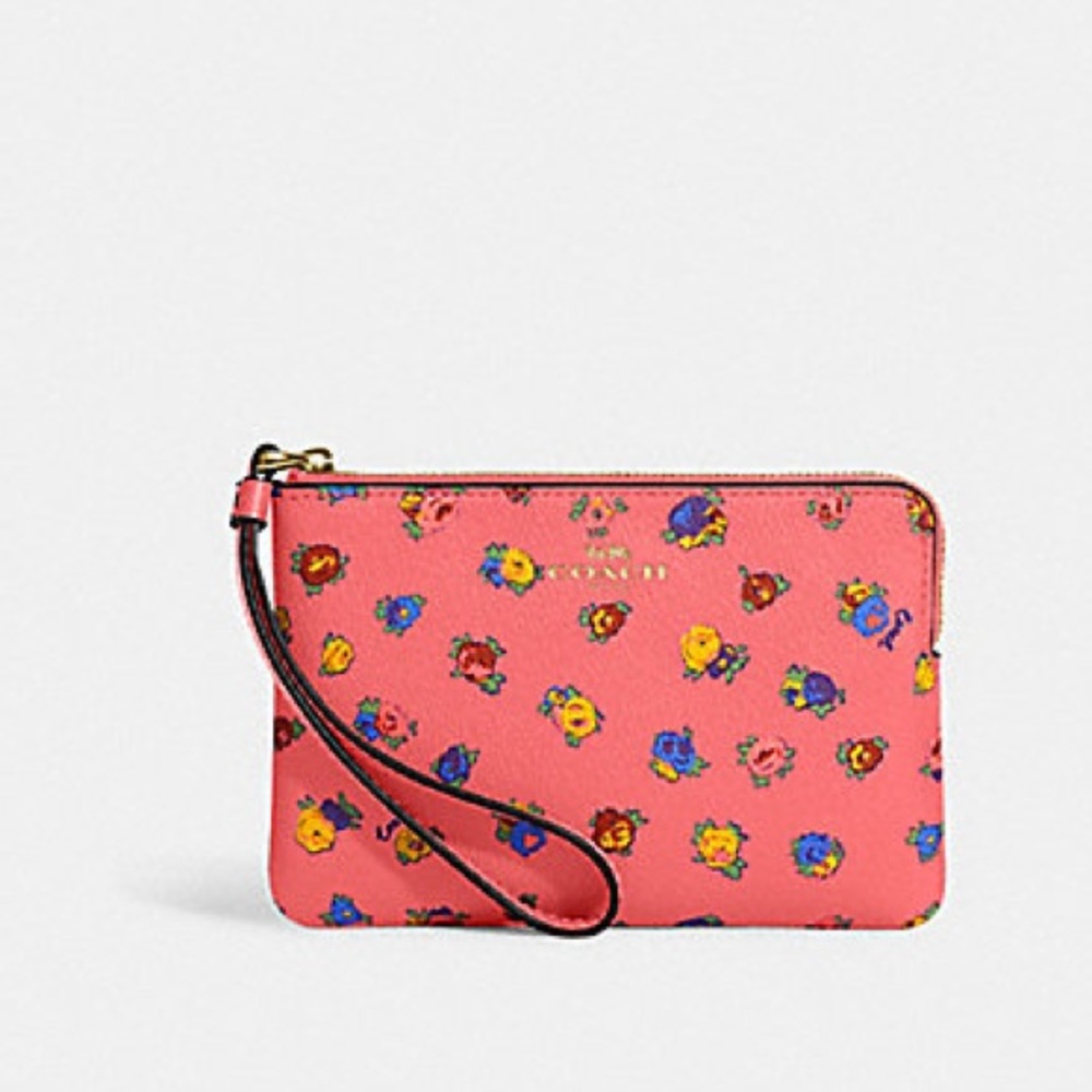 LAST ONE NWT Coach Corner Zip Wristlet With Mini Vintage Rose Print